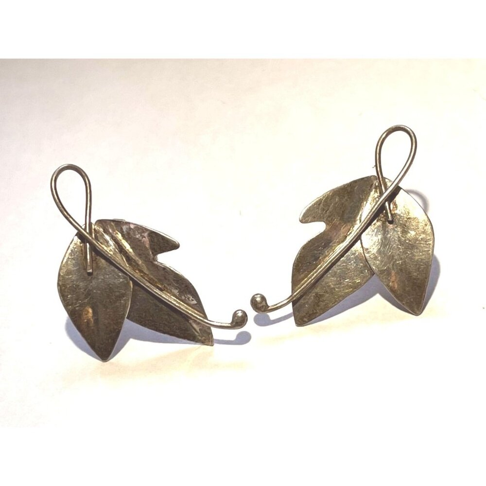 Artisan Signed DR Sterling Modernist Botanical Dangle Earrings